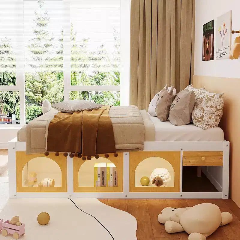 Letto a Piattaforma Miller in Legno con Libreria, Vetrina, Luce LED e Cassetto